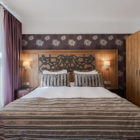 Eurostars Metropole-2