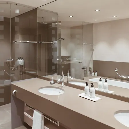 Tschuggen Grand Hotel - The Leading Hotels Of The World-2