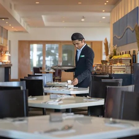 Holiday Inn Melaka By Ihg-3