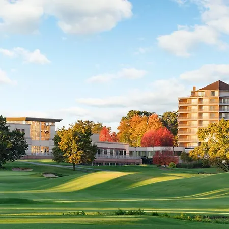 Eaglewood Resort & Spa-3