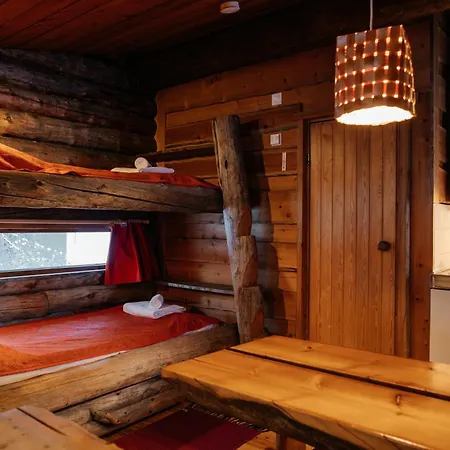 Kakslauttanen Arctic Resort - Igloos And Chalets-3
