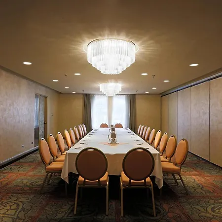 The Fort Garry Hotel, Spa And Conference Centre, An Ascend Collection Hotel-3