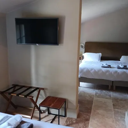 Hotel La Bastide D'Eygalieres-3
