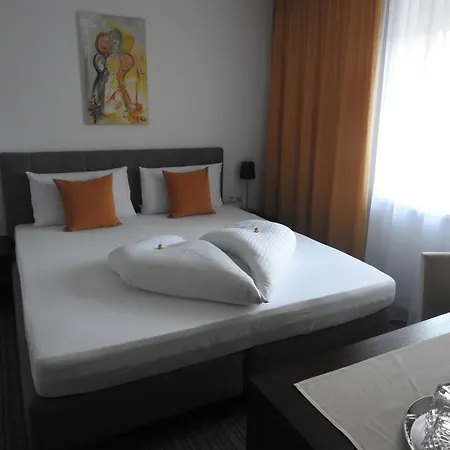 Hotel Garni Tannleger B&B-2