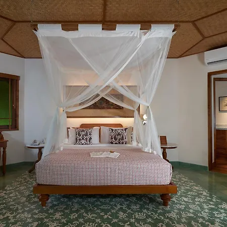 Tandjung Sari Hotel-2