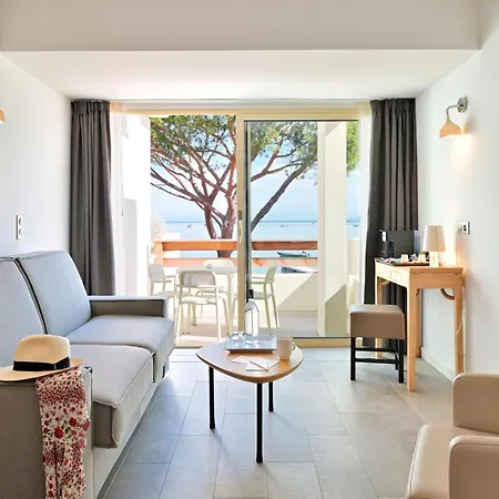 Hôtel La Roya-3