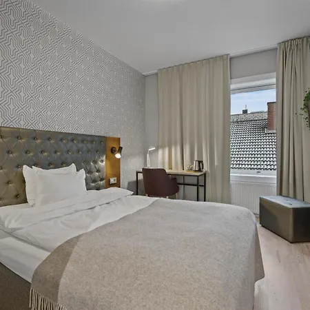 Home Hotel Astoria-2