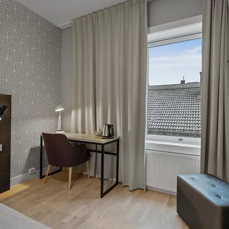 Home Hotel Astoria-3