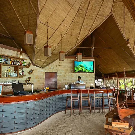 Makunudu Island- An Intimate Hideaway-3