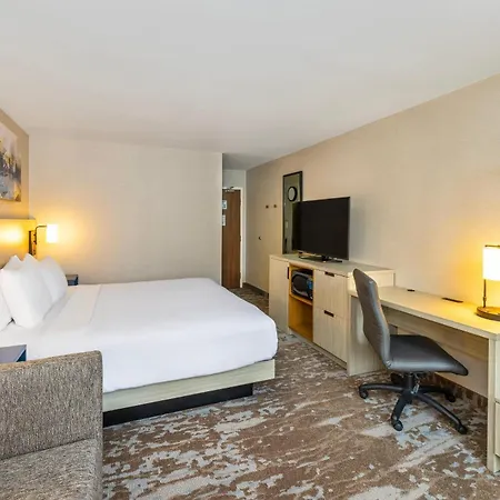 Comfort Inn Sydney - Cape Breton-3
