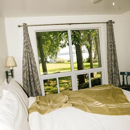 Elmhirst'S Resort-2