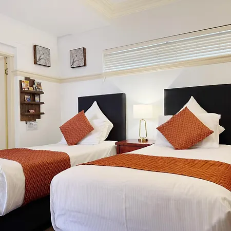Cobb & Co Court Boutique Hotel-2