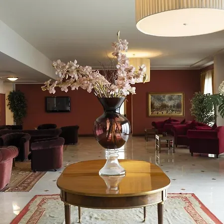 Hotel Maxim-3
