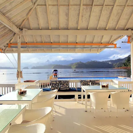 500 Rai Floating Resort-2