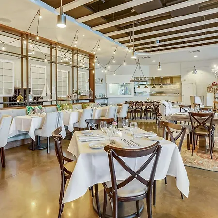 Waterline Villas & Marina, Autograph Collection-2