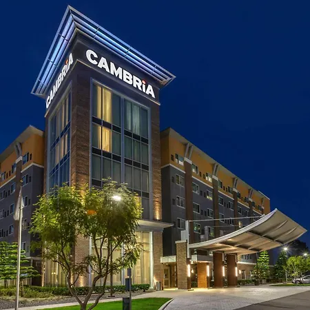 Cambria Hotel Lax-3