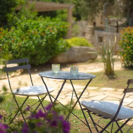 Marenea Suite Hotel-2