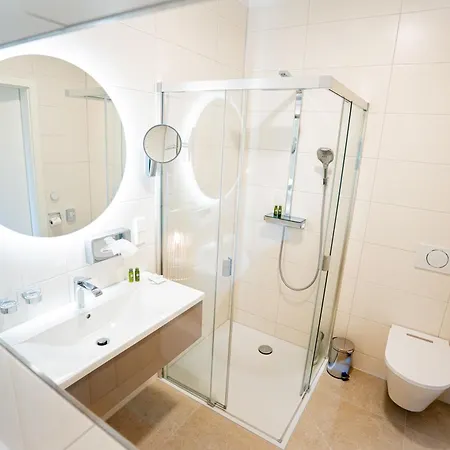 Farmer Hotel Basedow-2