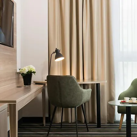 Leonardo Hotel Offenbach Frankfurt-3
