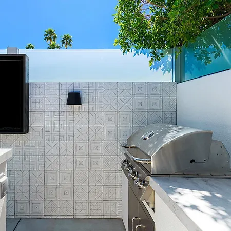 Limon Palm Springs A Luxury Boutique Hotel-3