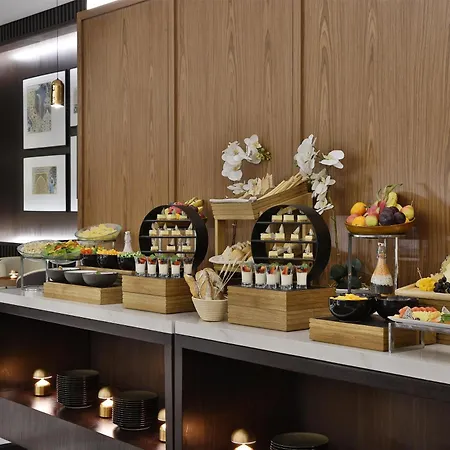 Embassy Suites By Hilton Dubai Business Bay-2