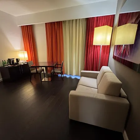 Ariha Hotel Cosenza-2