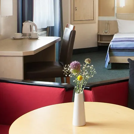 Hotel Magdeburg City Center By Leonardo Hotels-2