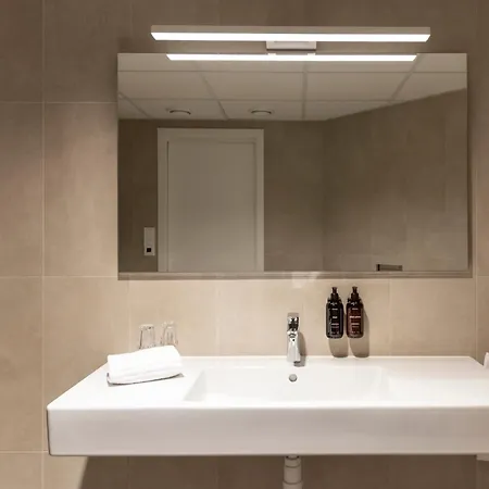 Home Hotel Grimstad-3