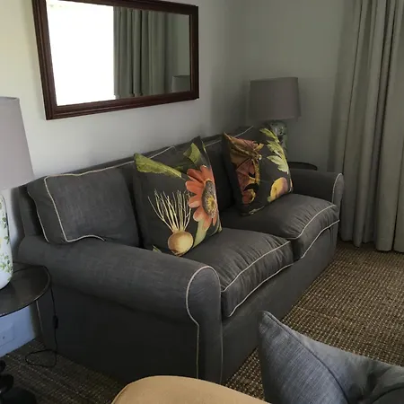 Hunter'S Country House-2