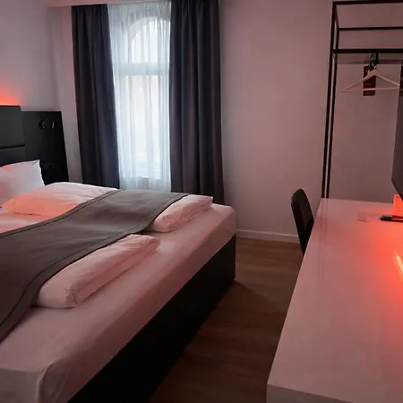 Hotel Goldene Traube-3