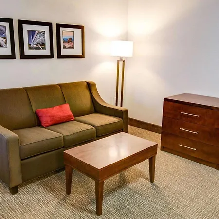 Comfort Inn Redding Near I-5-2
