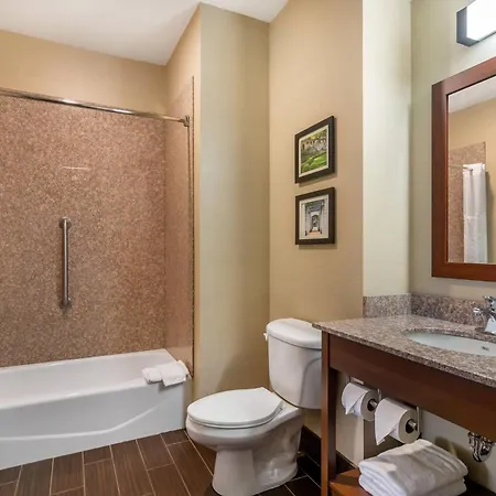 Comfort Suites - Jefferson City-2