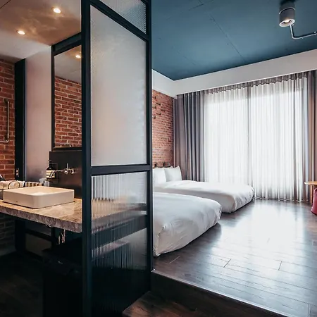 U.I.J Hotel & Hostel-3