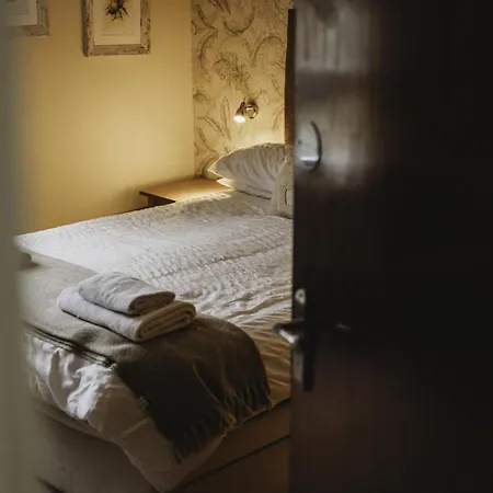 The White Lion Inn-2
