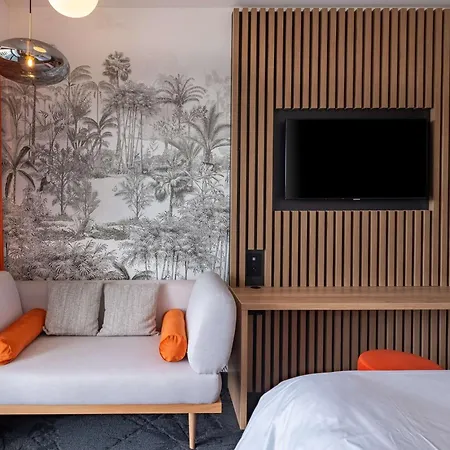 Golden Tulip Lyon Ouest Techlid Hotel & Spa-2
