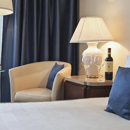Booking Hotel & Spa-3