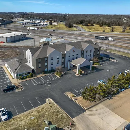 Comfort Inn Sullivan-2