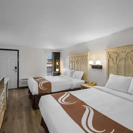Rodeway Inn Llano-3