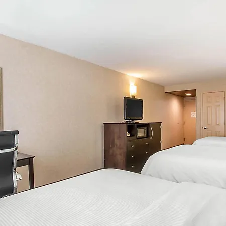 Clarion Inn Elmhurst - Oak Brook Near I-88, I-290, I-294-2
