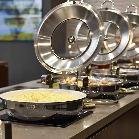 Doubletree By Hilton Hotel & Conference Centre Regina-3