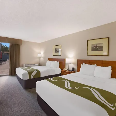 Quality Inn & Suites Canon City-2