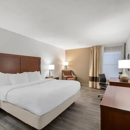 Comfort Inn & Suites Cincinnati Eastgate-3