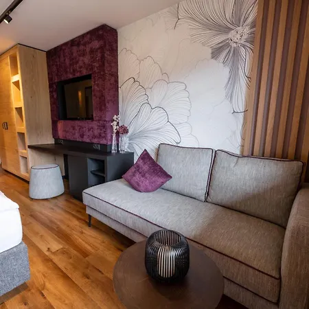 Luxury All Inclusive Resort Schwarzbrunn-2