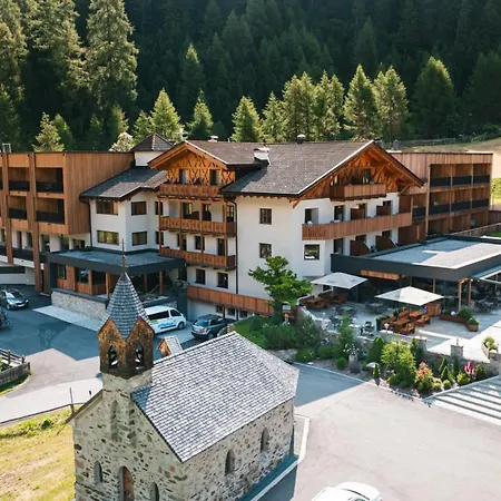Almhotel Glieshof-2