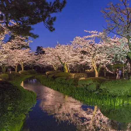 Uan Kanazawa-3