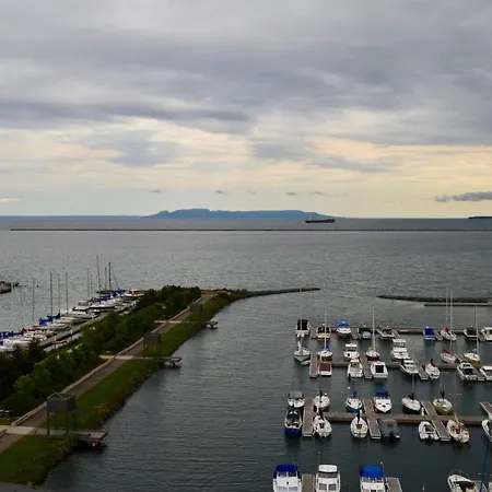 Delta Hotels By Marriott Thunder Bay-3