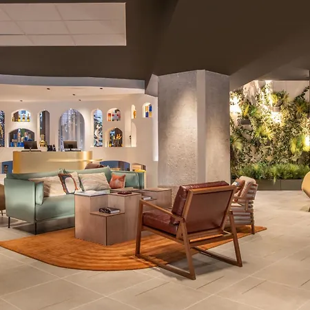 Hyatt Centric Reims-3