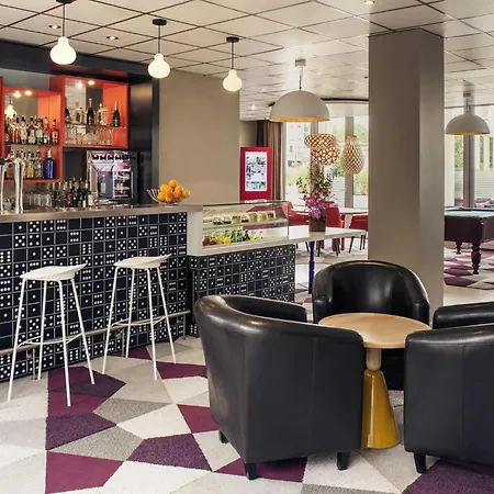 Hotel Mercure Marne-La-Vallee Bussy St Georges-2