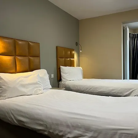 Skipton Hotel-2