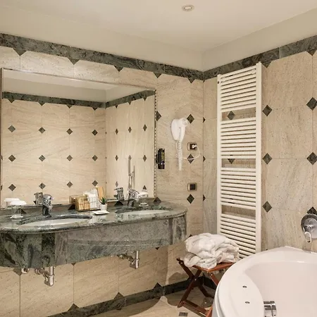 Living Hotel Milano-3